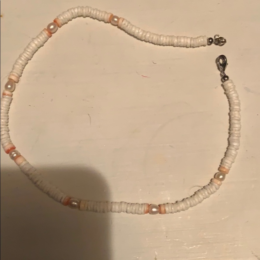 puke necklace with pearls